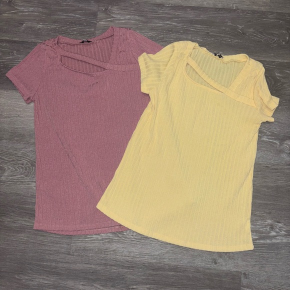 Colorful Assorted Tops Collection - Picture 2 of 7